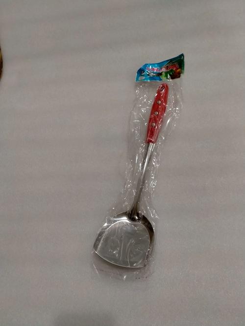 三釘不銹鋼鏟 兩元店戰(zhàn)略級貨源，日用百貨的新風口
